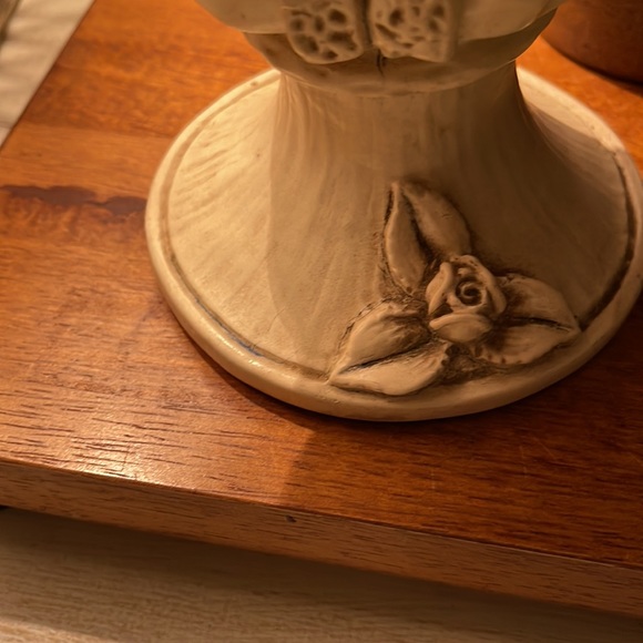 Statue - Picture 4 of 5